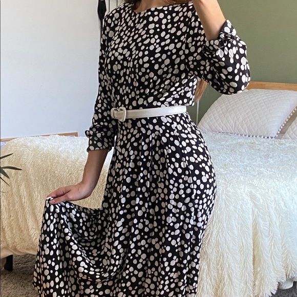 Zara Dresses | Zara Long Sleeve Midi Dress | Color: Black/White | Size: S | Bhodges2248's Closet
